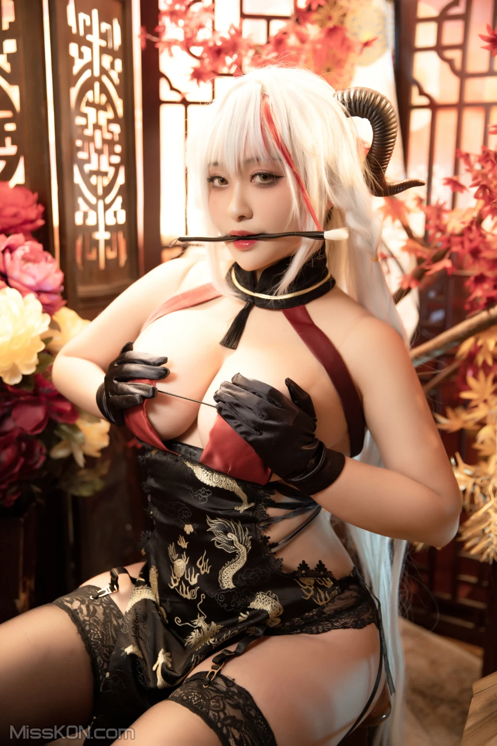 Coser@洛璃LoLiSAMA: 埃吉尔旗袍 金龙腾祥云