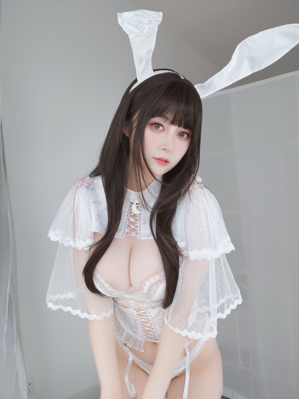 Coser@白银81 – 白丝兔兔兔兔