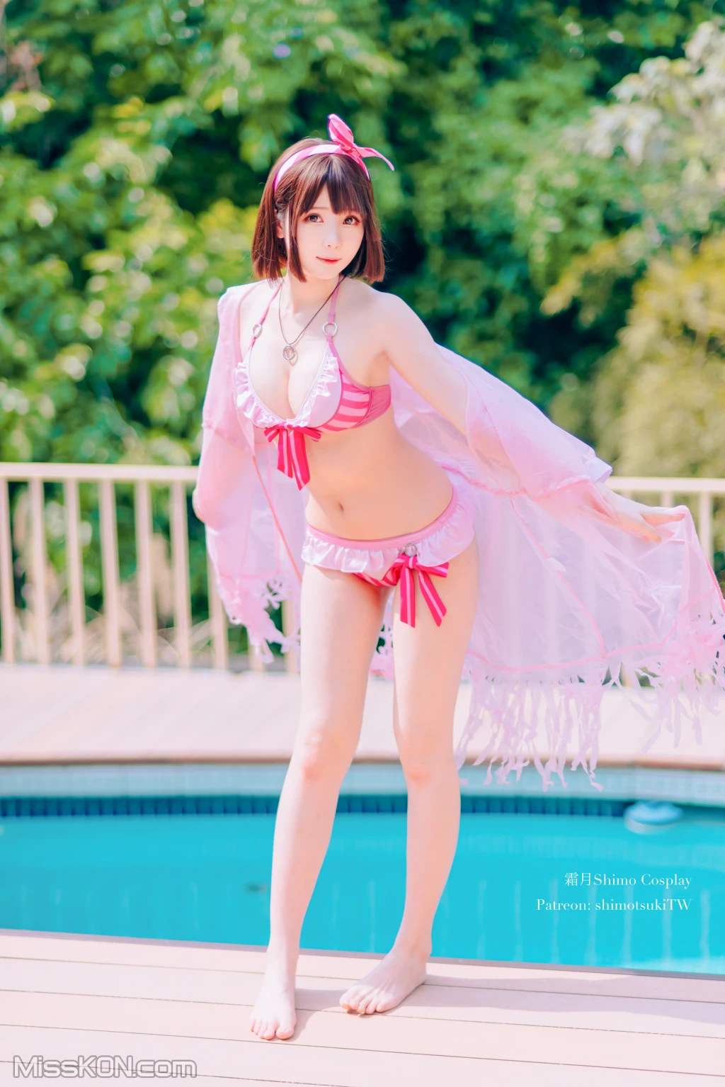 Coser@霜月shimo: 加藤惠泳衣 (19 photos)