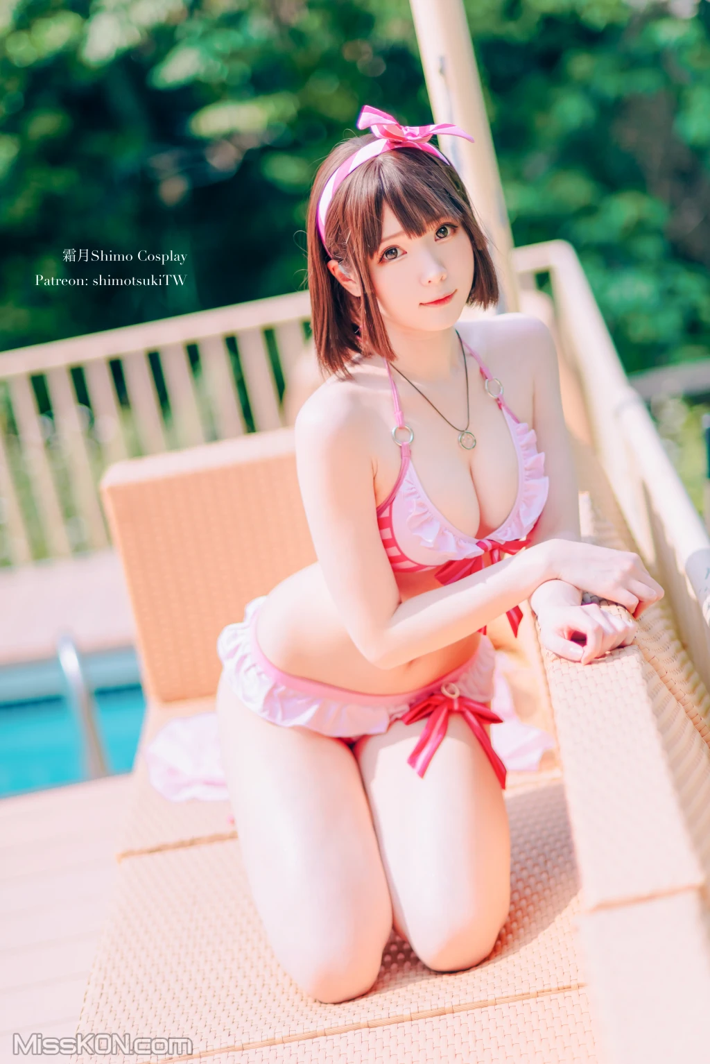 Coser@霜月shimo: 加藤惠泳衣 (19 photos)