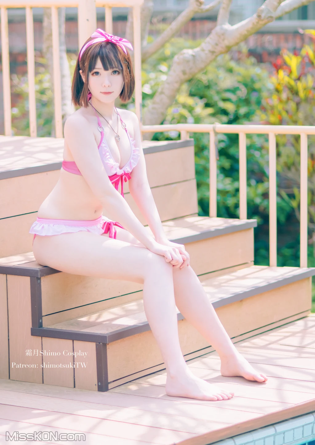 Coser@霜月shimo: 加藤惠泳衣 (19 photos)