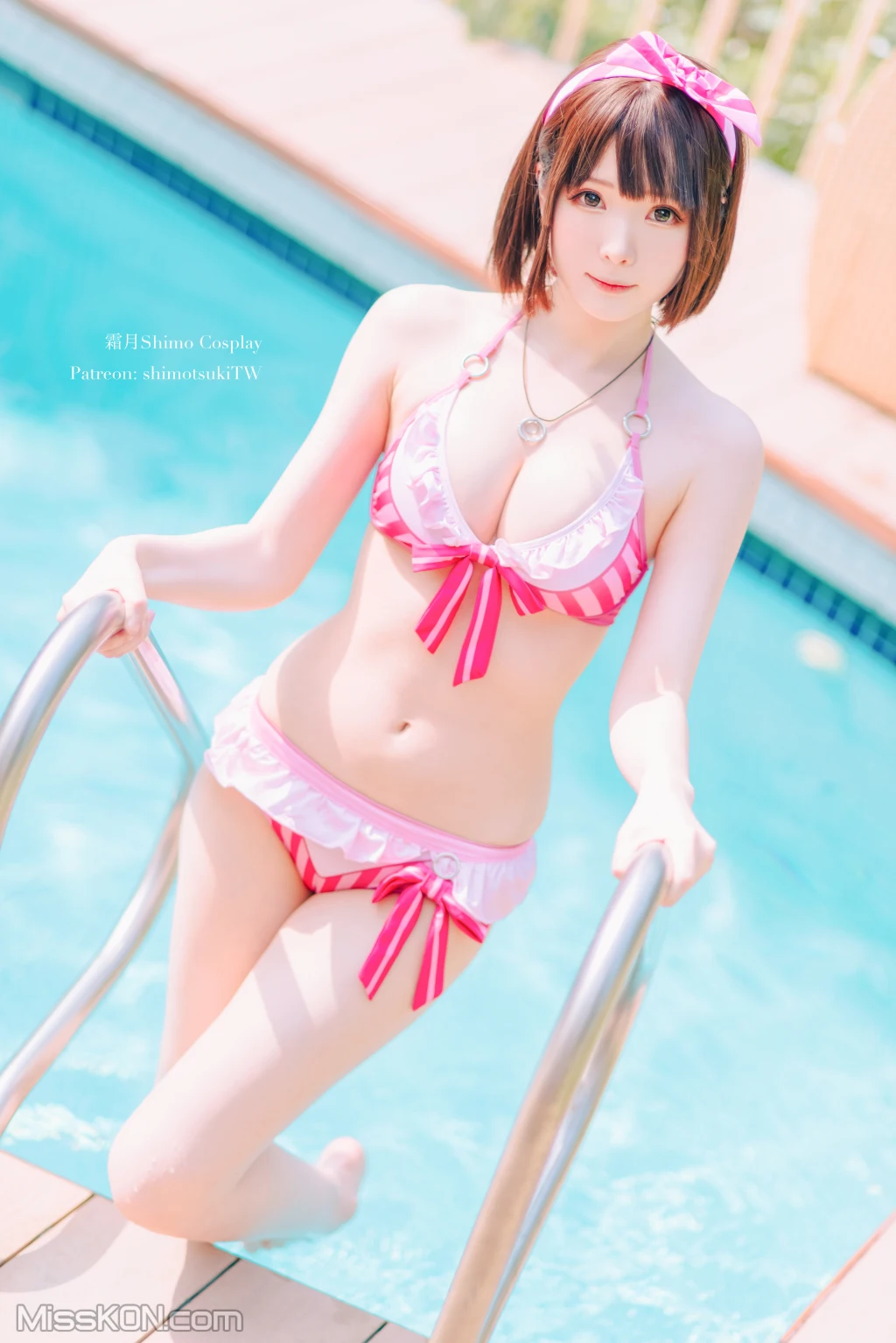 Coser@霜月shimo: 加藤惠泳衣 (19 photos)