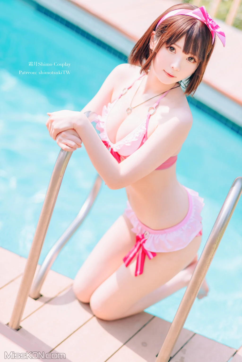 Coser@霜月shimo: 加藤惠泳衣 (19 photos)