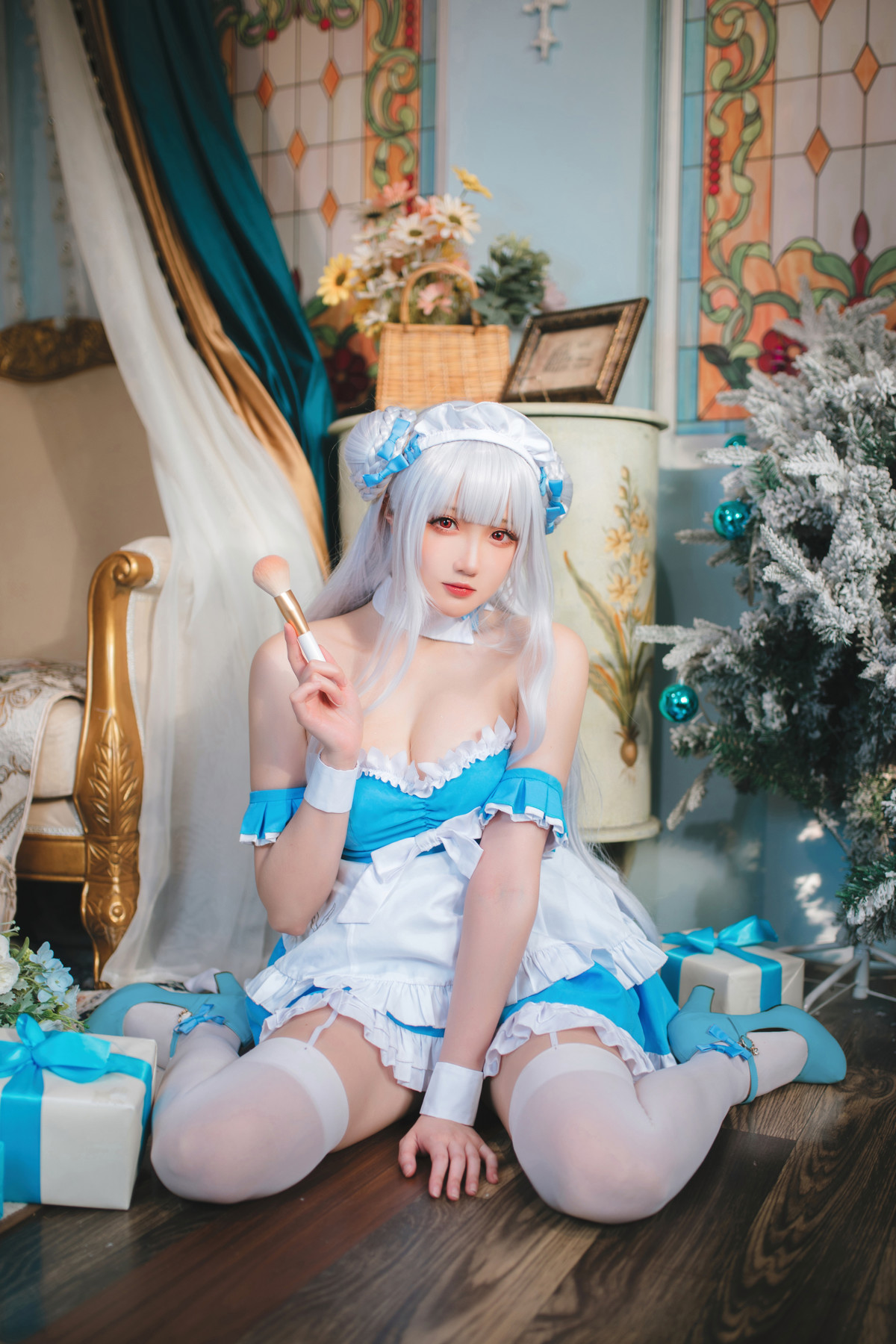 Cosplay 瓜希酱 碧蓝航线 小天鹅女仆