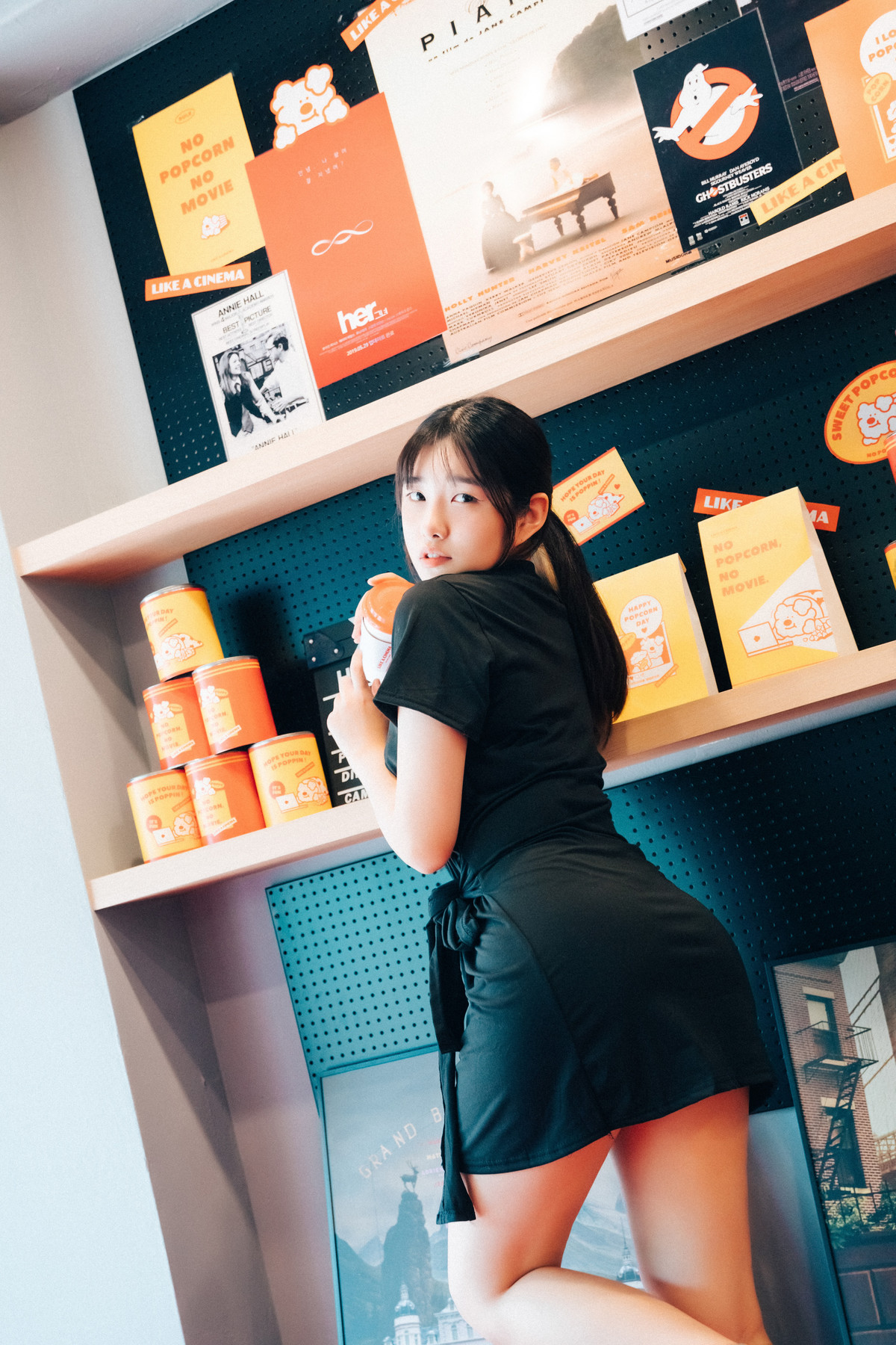 Sonson 손손, [Loozy] Cinema Girl (+S.Ver) Set.01