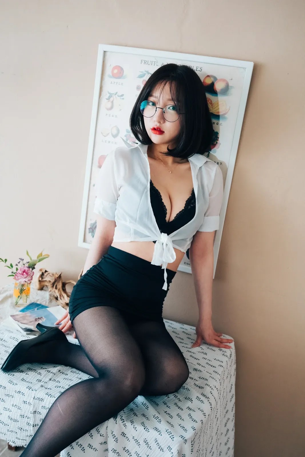 Son Yeeun 손예은, [LOOZY] Officegirl’s Vacation Vol.01