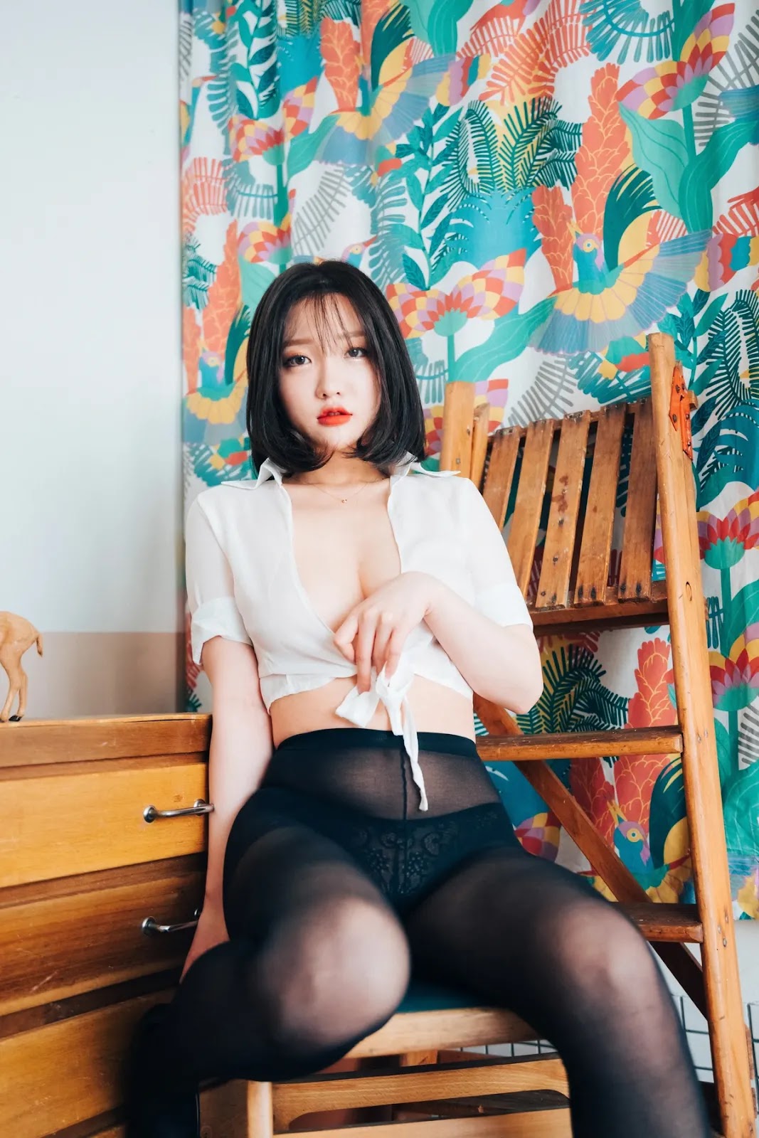 Son Yeeun 손예은, [LOOZY] Officegirl’s Vacation Vol.01