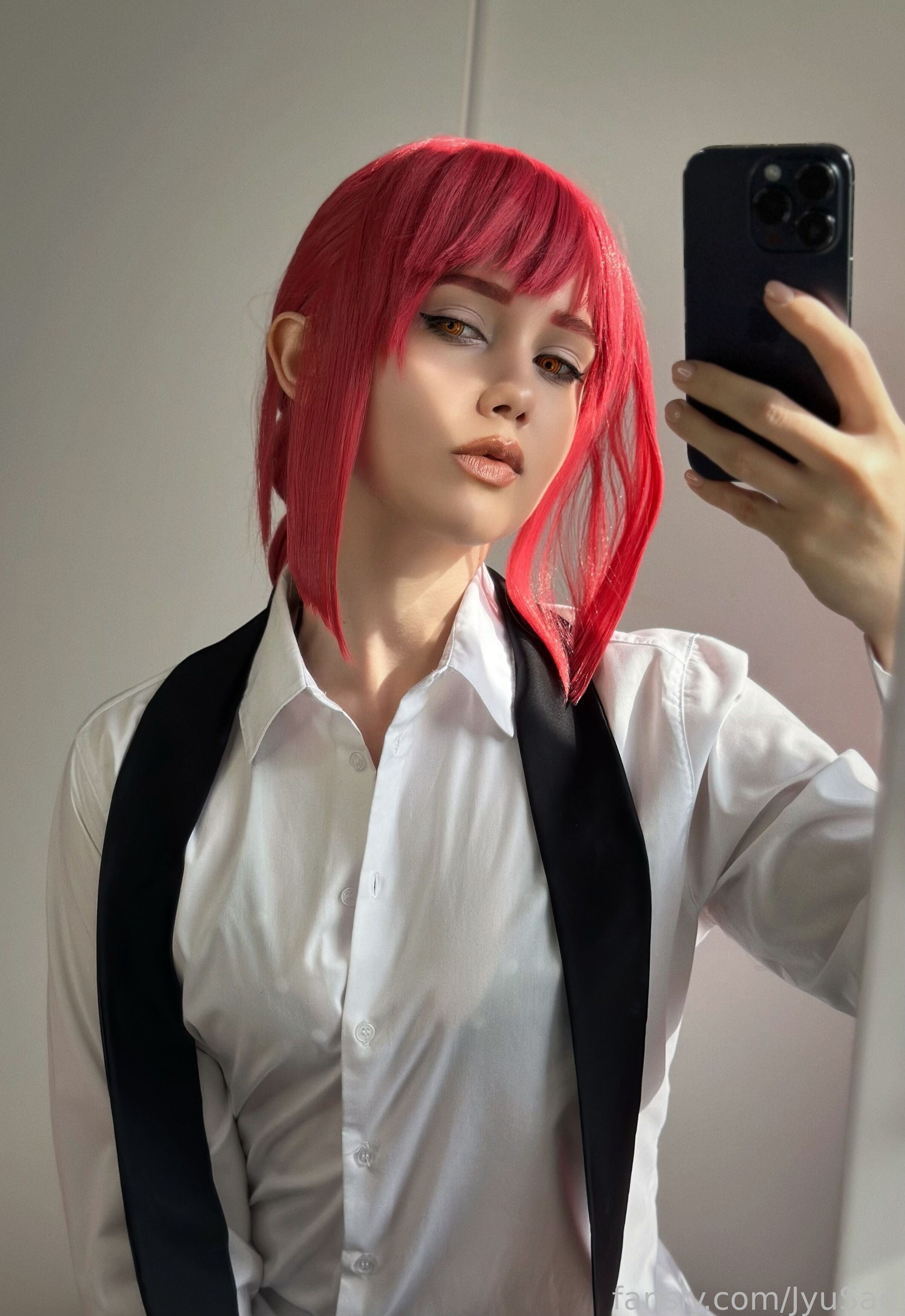 Jyu San - Makima