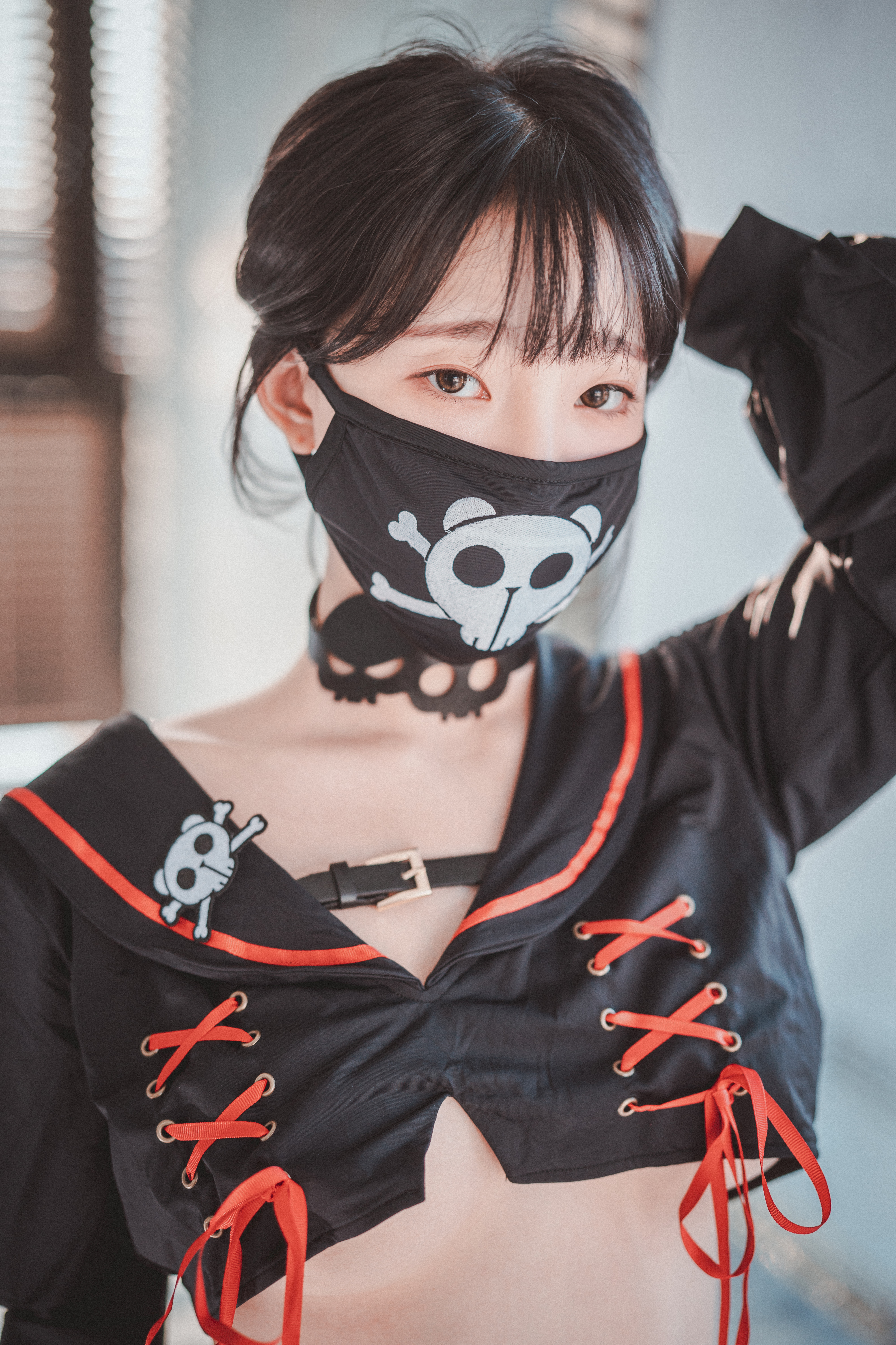 Kang In-kyung (강인경) - Masked Pirate