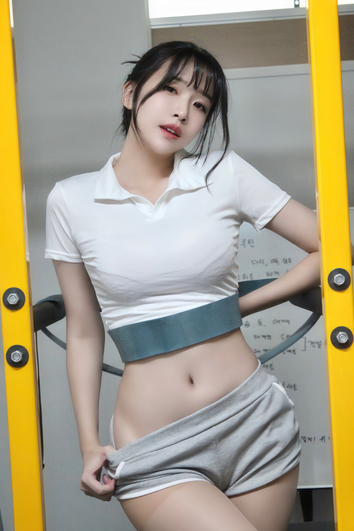 Lee Ahrin 이아린, LIKEY Web Pictorial Set.01