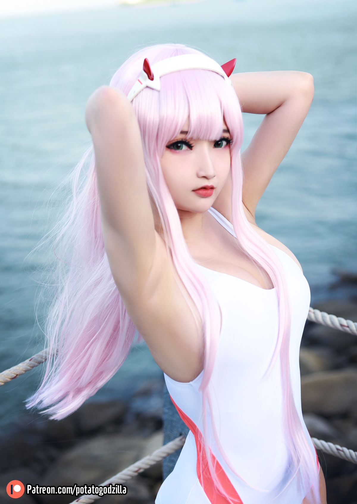 Cosplay Potato Godzilla – Zero Two Swimsuit