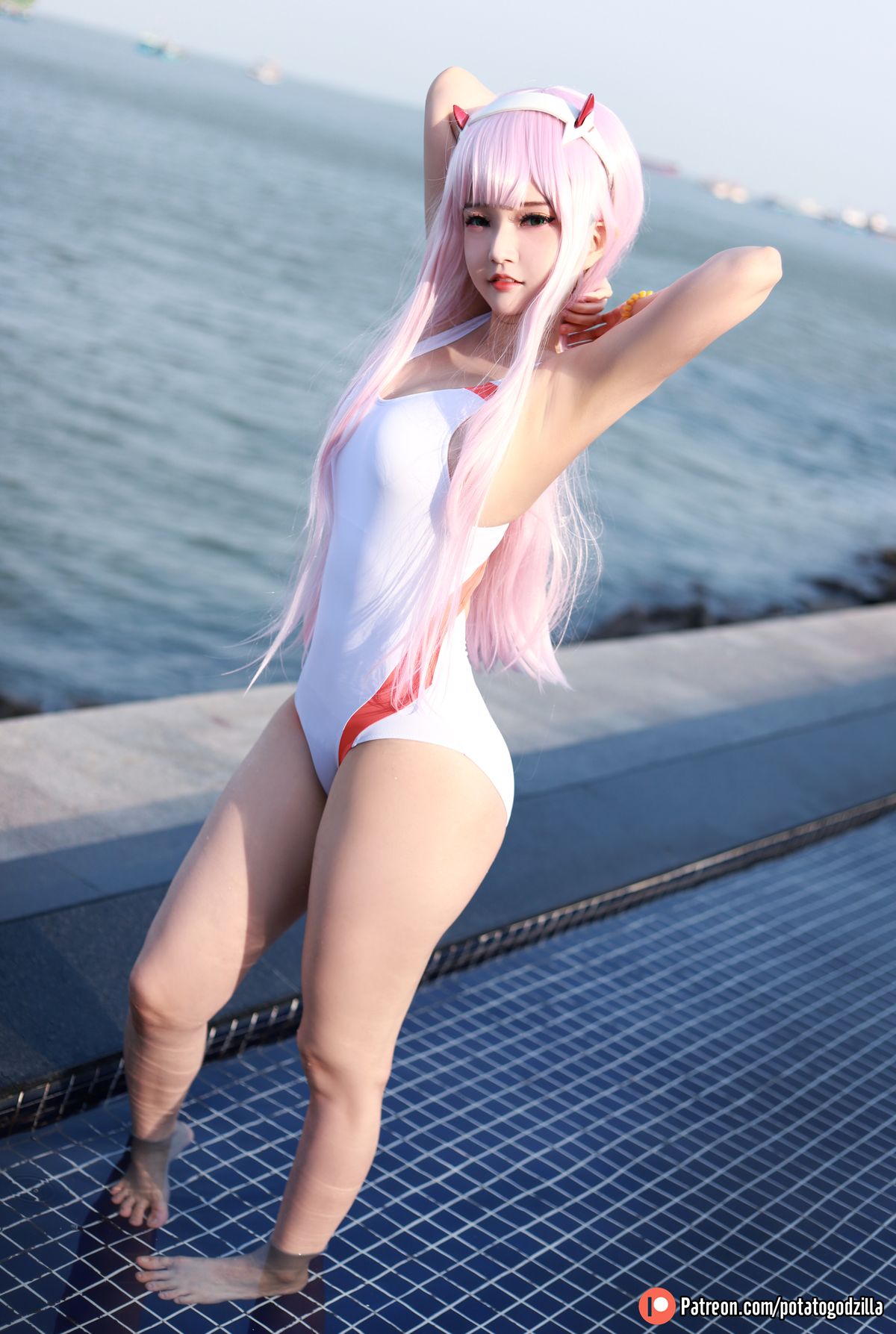 Cosplay Potato Godzilla – Zero Two Swimsuit