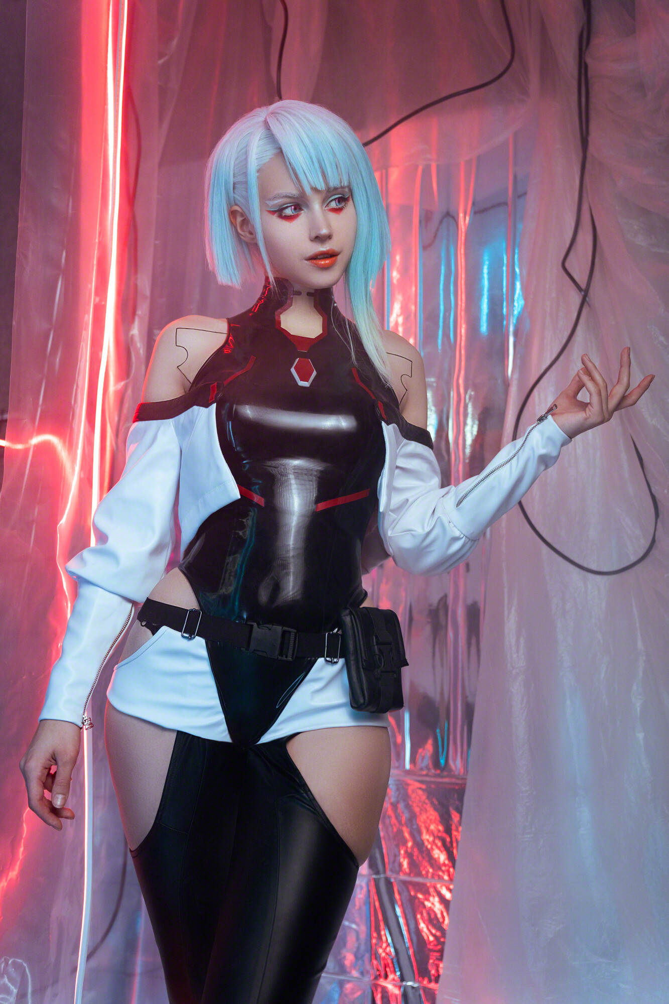Shirogane Sama - Lucy