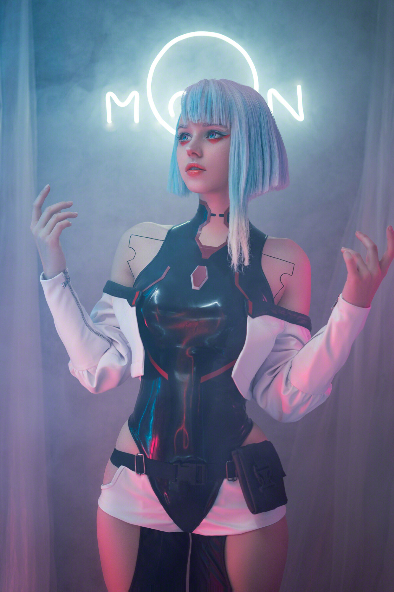 Shirogane Sama - Lucy