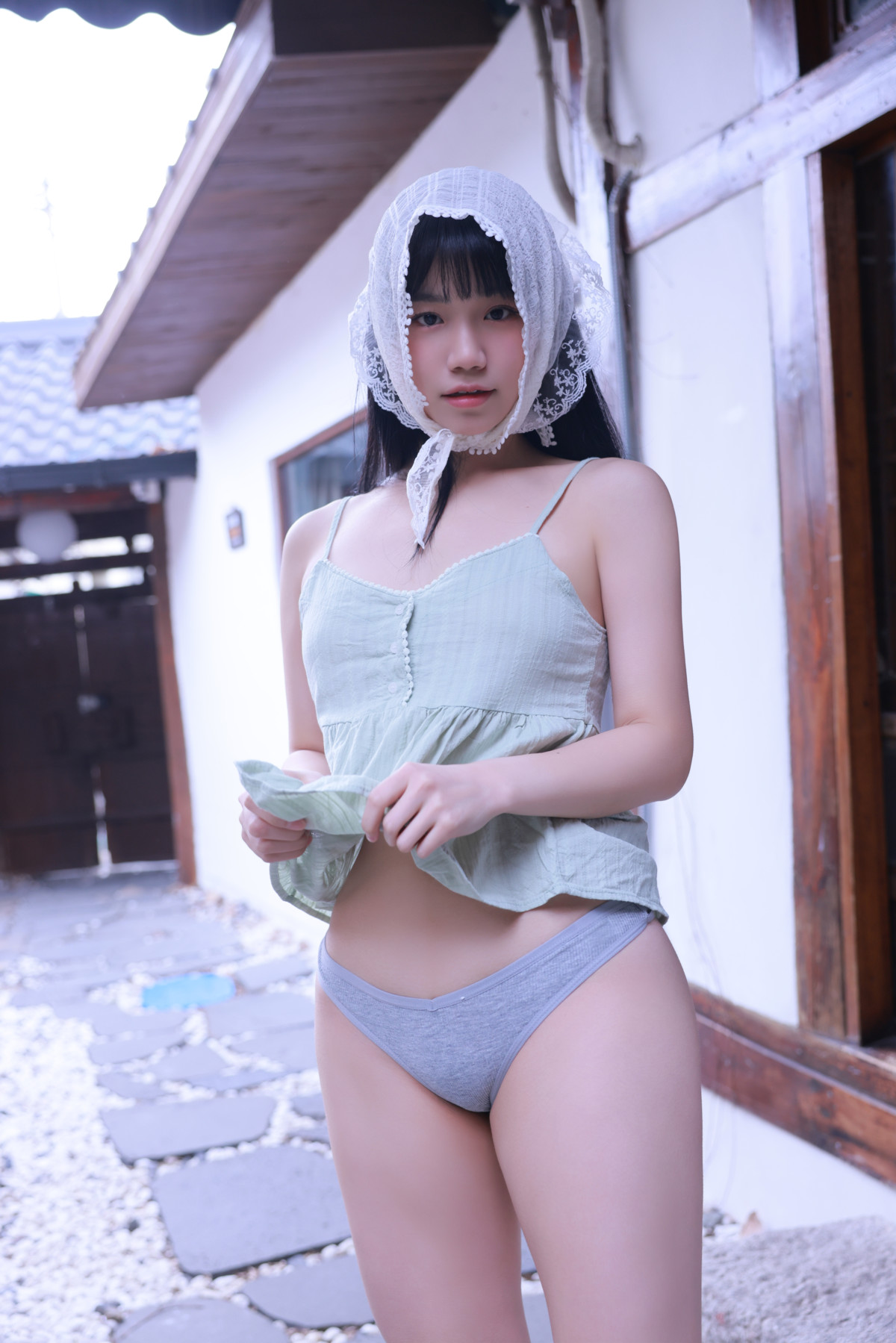 Yui 유이, SWEETBOX Vol.39 Photobook Set.01 [48P]