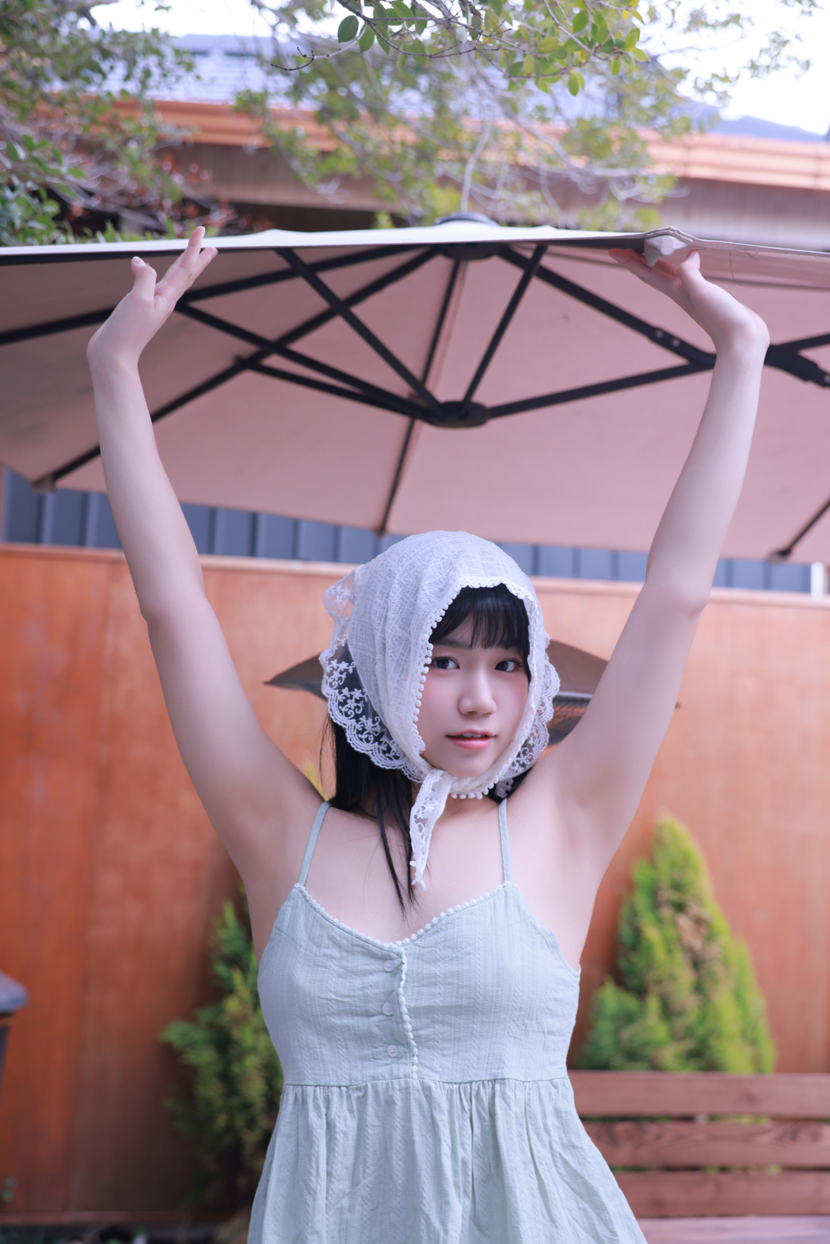 Yui 유이, SWEETBOX Vol.39 Photobook Set.01 [48P]