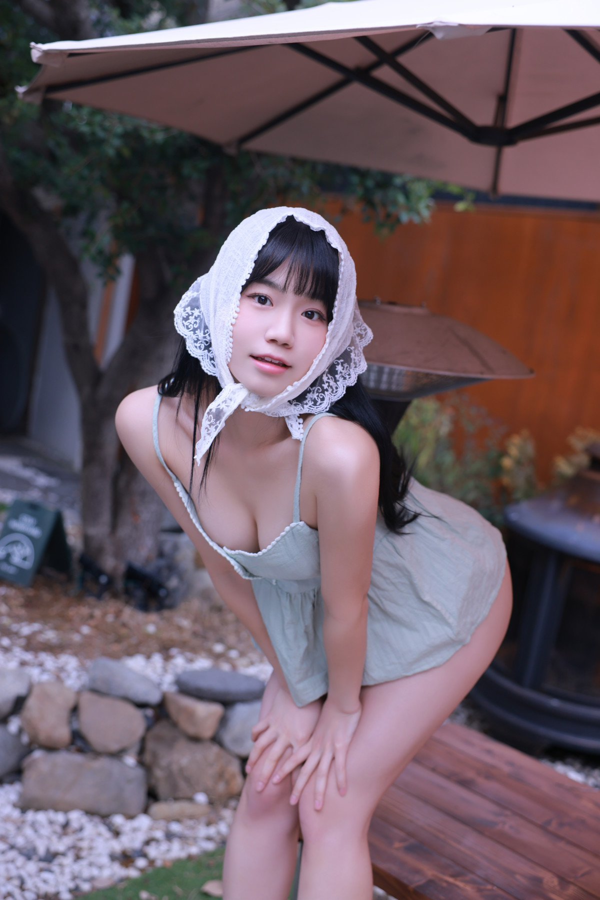Yui 유이, SWEETBOX Vol.39 Photobook Set.01 [48P]