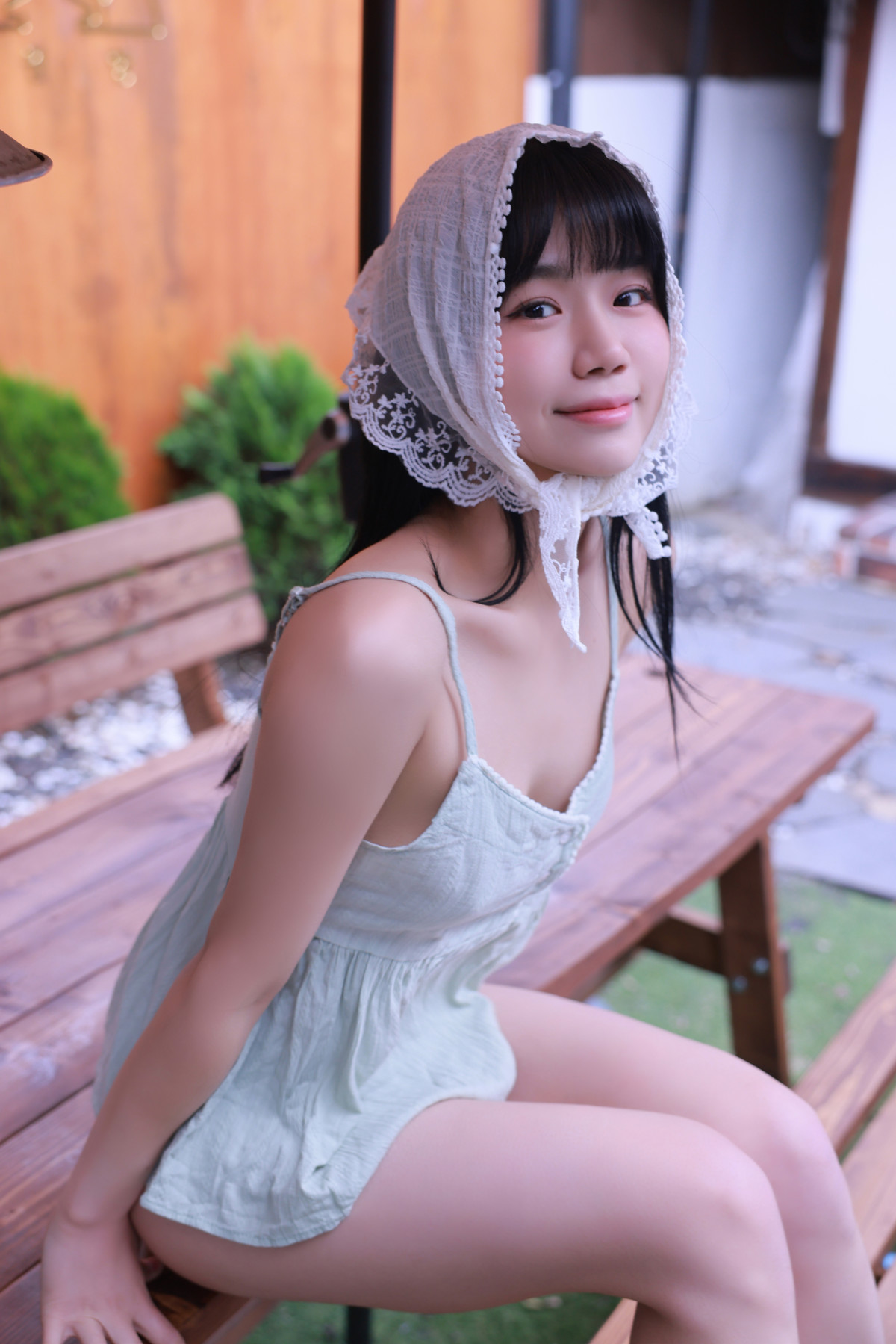 Yui 유이, SWEETBOX Vol.39 Photobook Set.01 [48P]