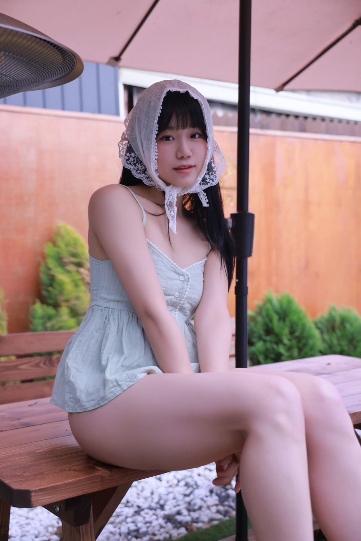 Yui 유이, SWEETBOX Vol.39 Photobook Set.01 [48P]