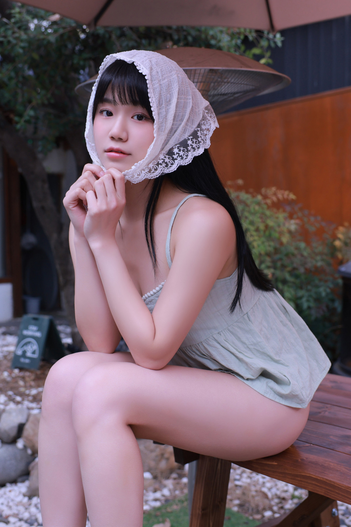 Yui 유이, SWEETBOX Vol.39 Photobook Set.01 [48P]