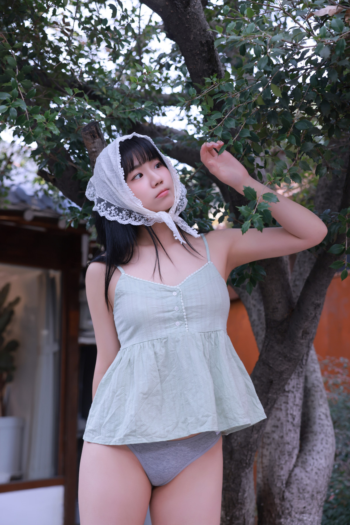Yui 유이, SWEETBOX Vol.39 Photobook Set.01 [48P]