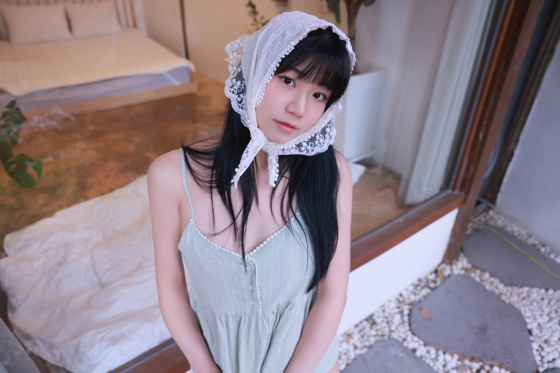 Yui 유이, SWEETBOX Vol.39 Photobook Set.01 [48P]