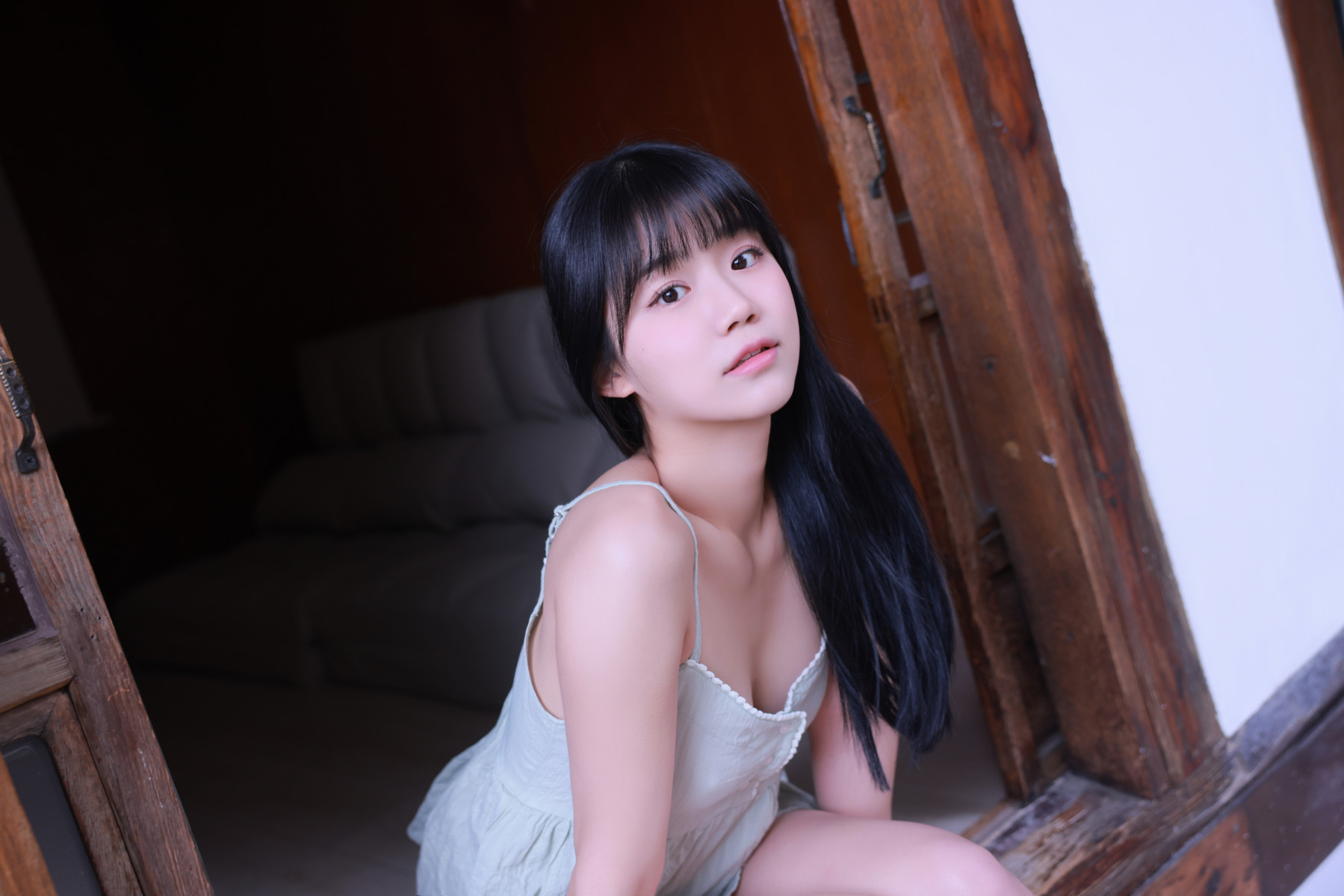 Yui 유이, SWEETBOX Vol.39 Photobook Set.01 [48P]