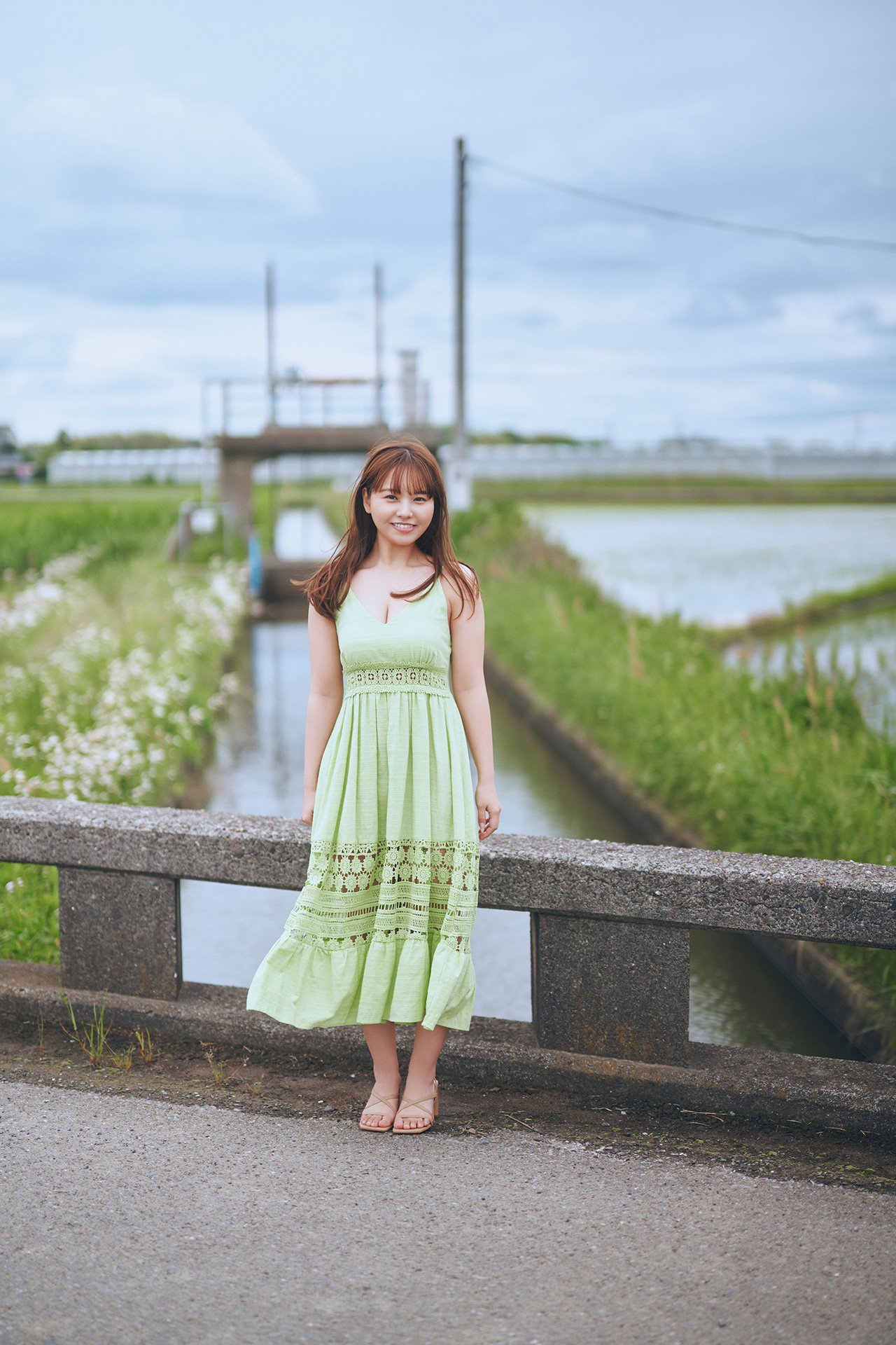 Yuzuha Hongo 本郷柚巴, FLASHデジタル写真集 [Sunflower] Set.01