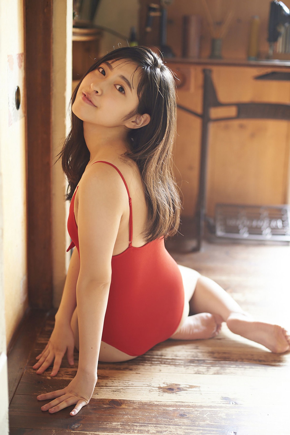 Photobook 2021.05.01 Tsukine Takeuchi 竹内月音 – YM 2021 Issue 1 Unreleased Cut