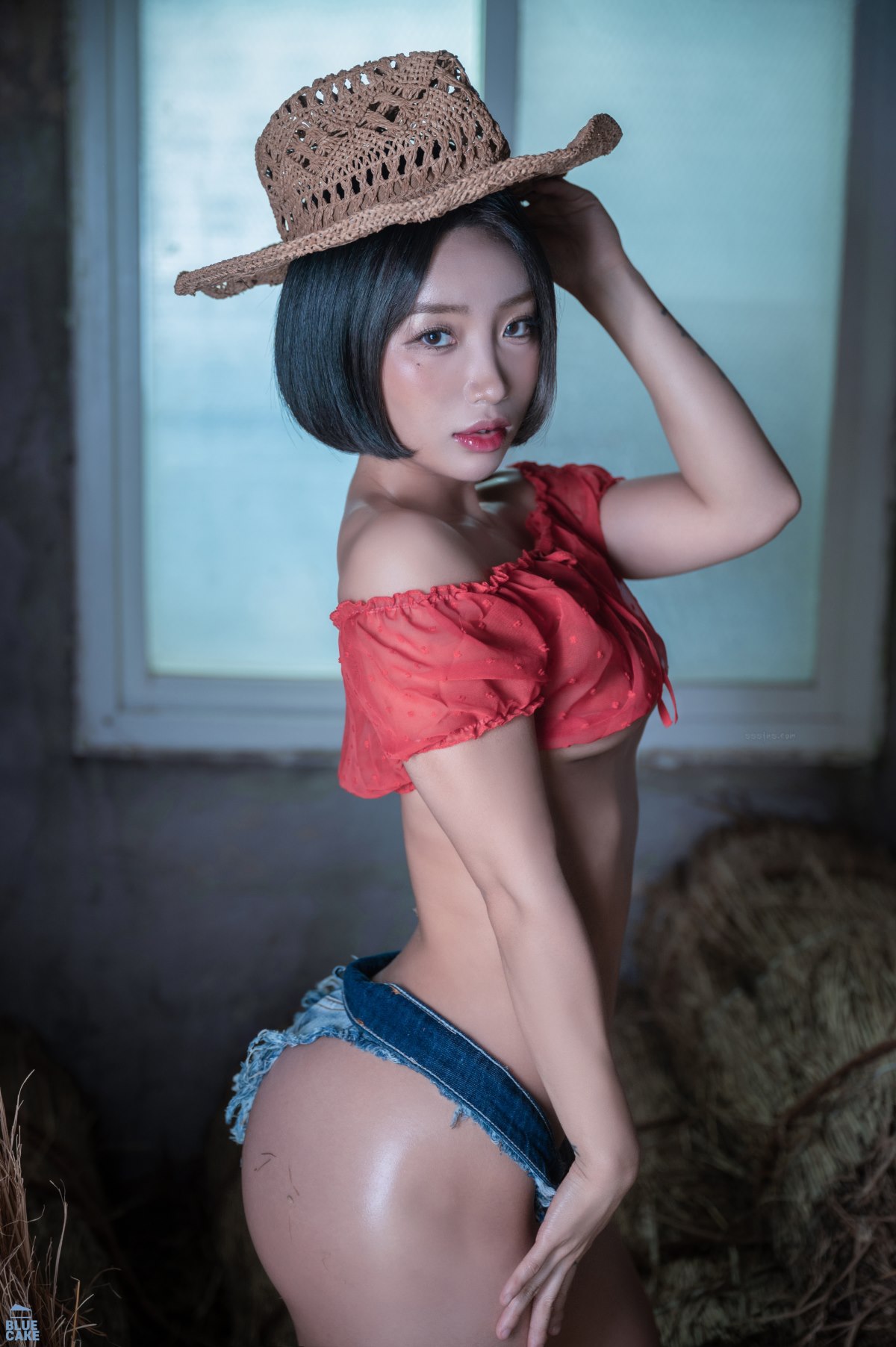 BlueCake Booty Queen – Jean RED Ver