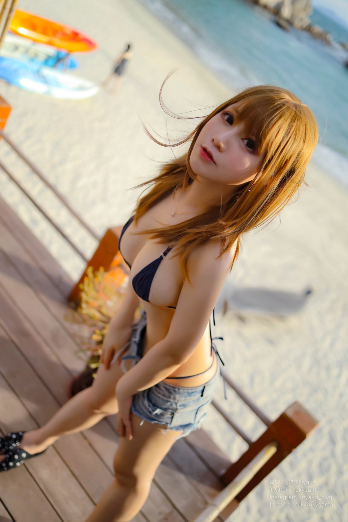 Coser@Nyako喵子 – 8月电子版15 夏の彼女 A