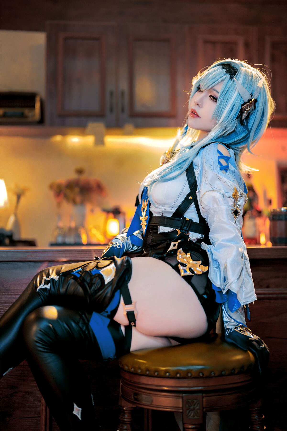 Coser@半半子 – 原神优菈