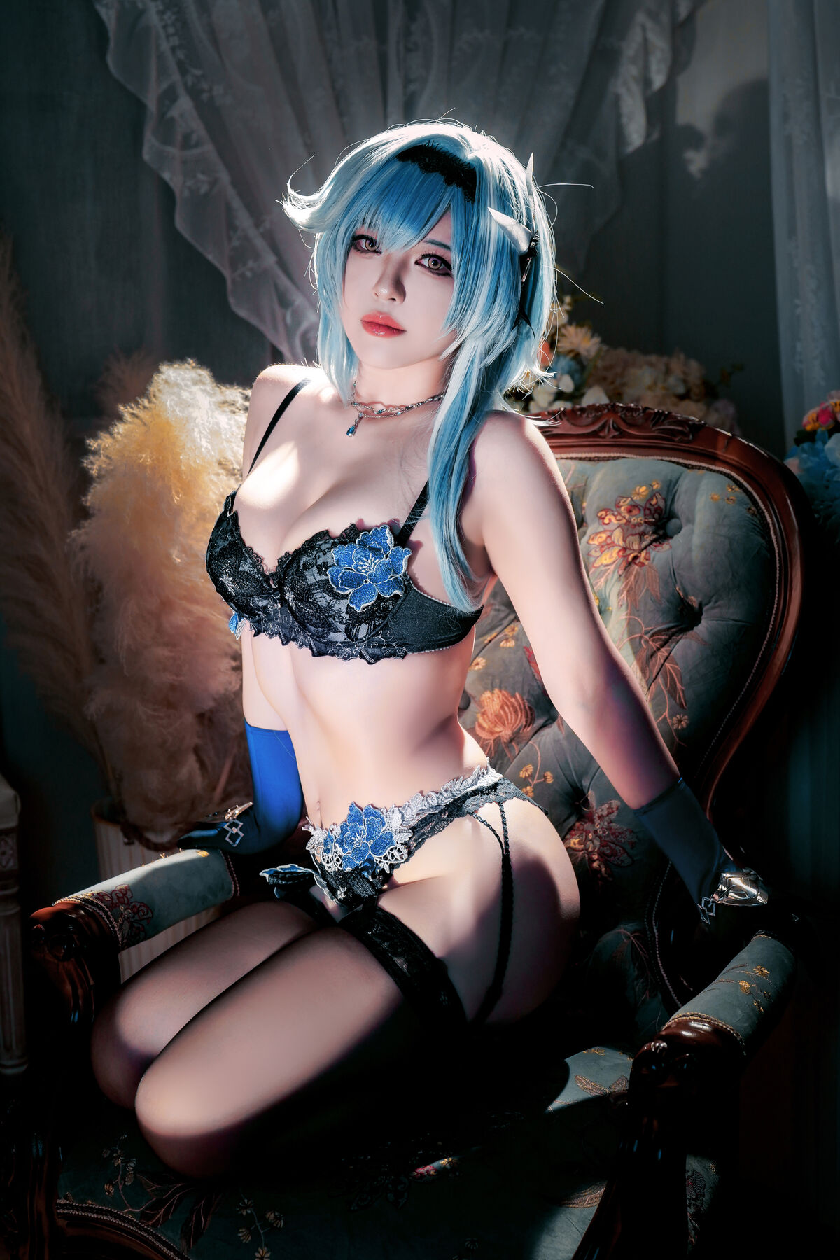 Coser@半半子 – 原神优菈