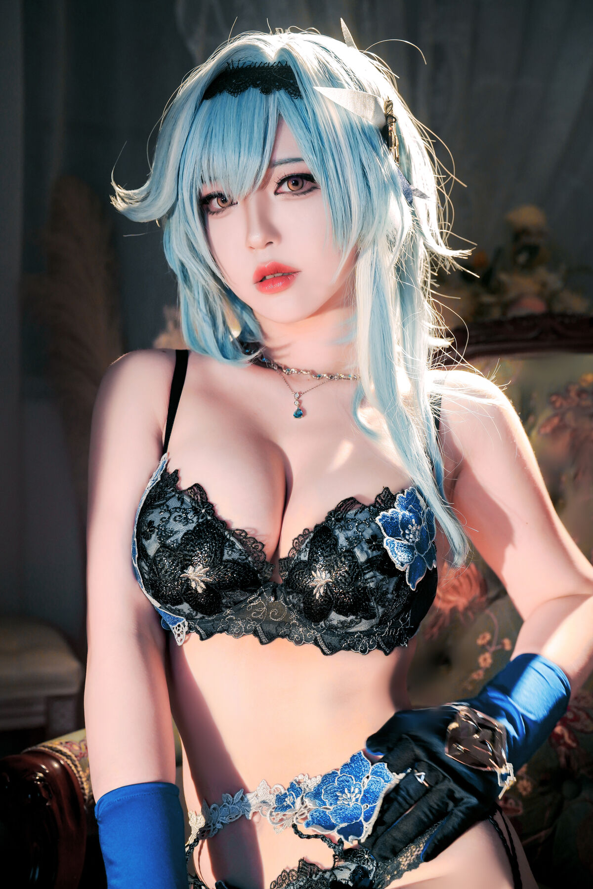 Coser@半半子 – 原神优菈