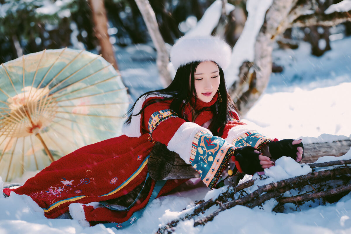 Coser@年年Nnian – 吉祥雪兆丰年