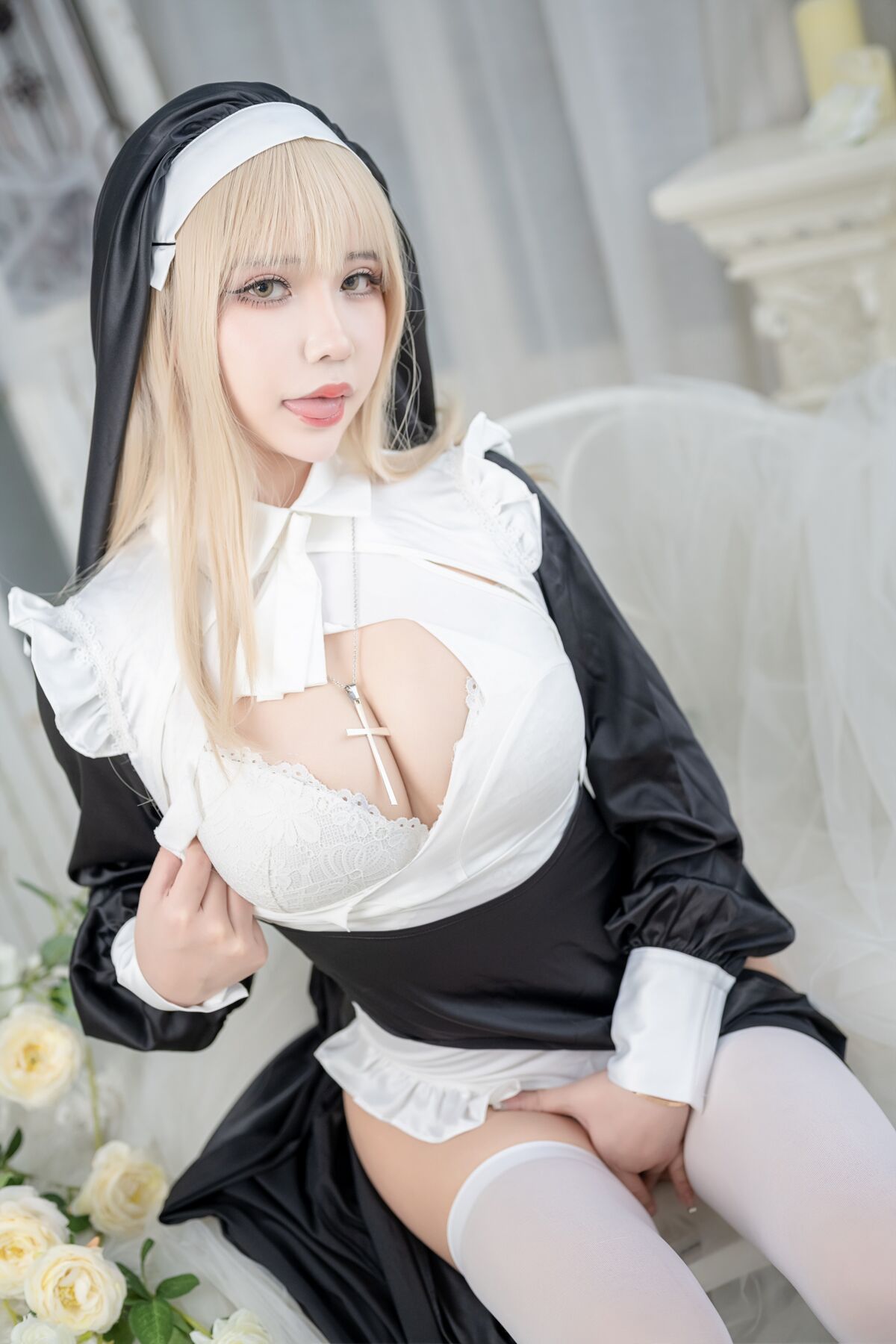 Coser@抱走莫子aa Baozoumoziaa – Birthday Special Nun 生日特辑 修女