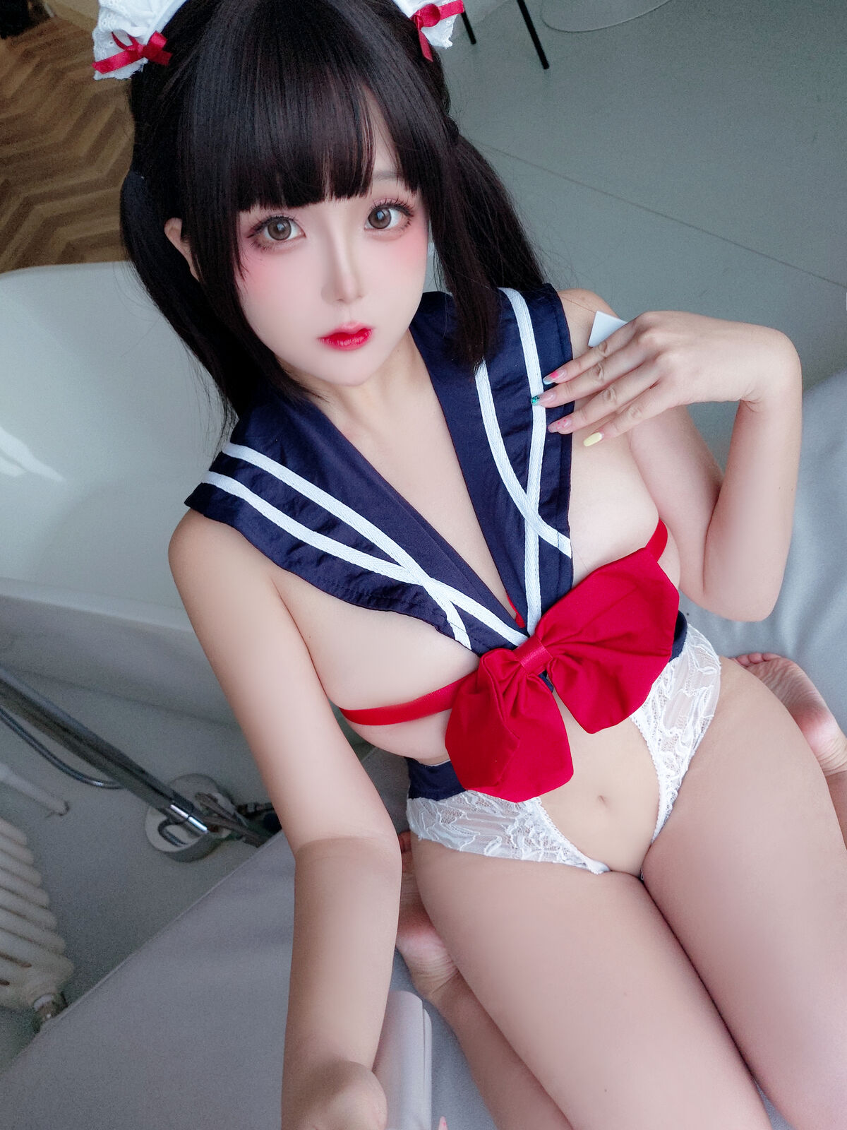 Coser@日奈娇 – 小礼物