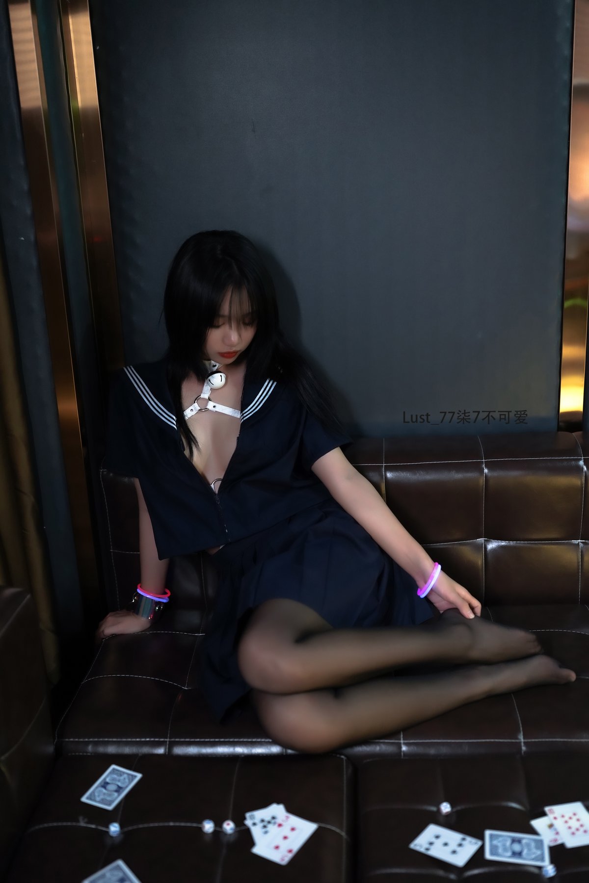 Coser@柒柒要乖哦 – 反差JK少女 B