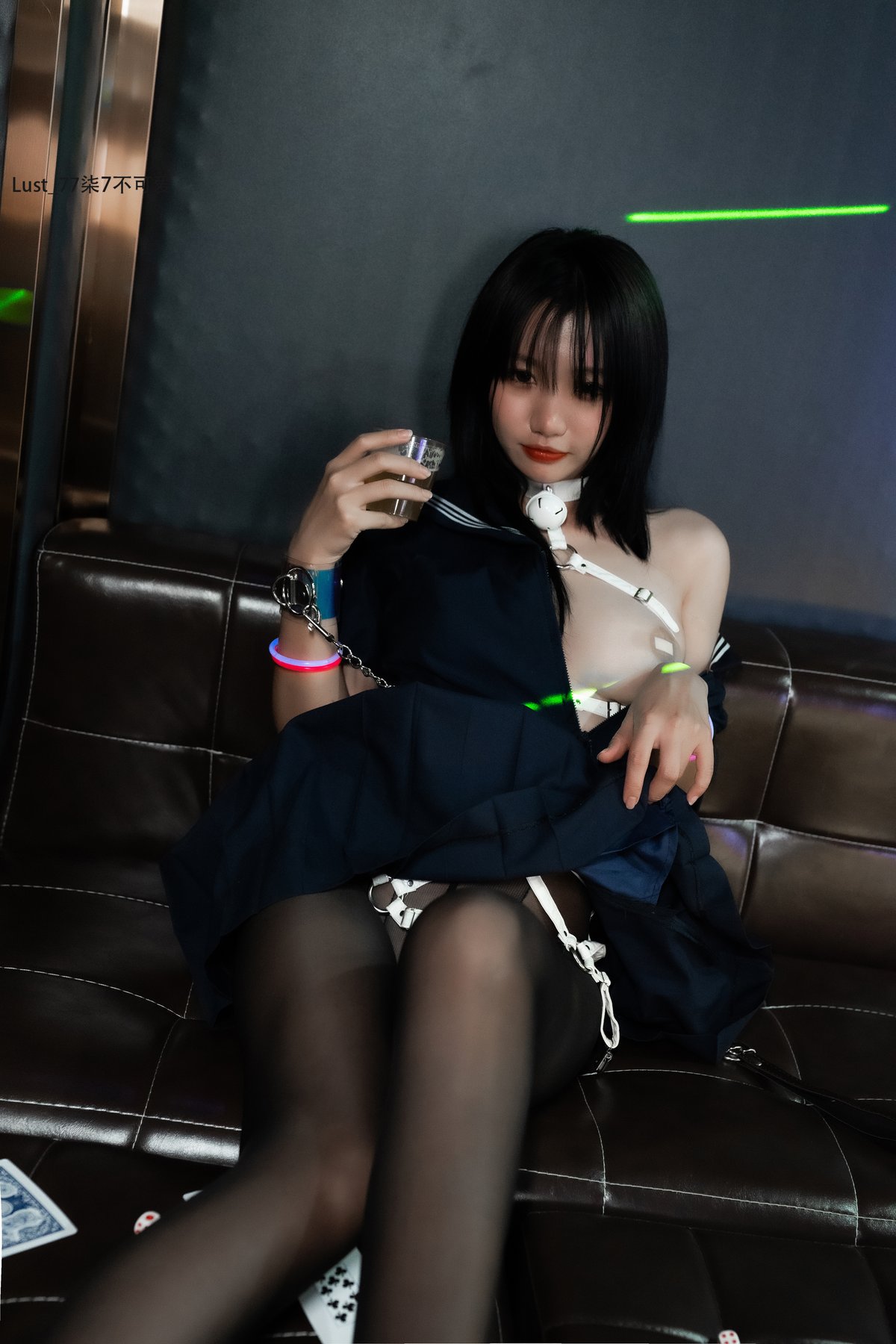 Coser@柒柒要乖哦 – 反差JK少女 B