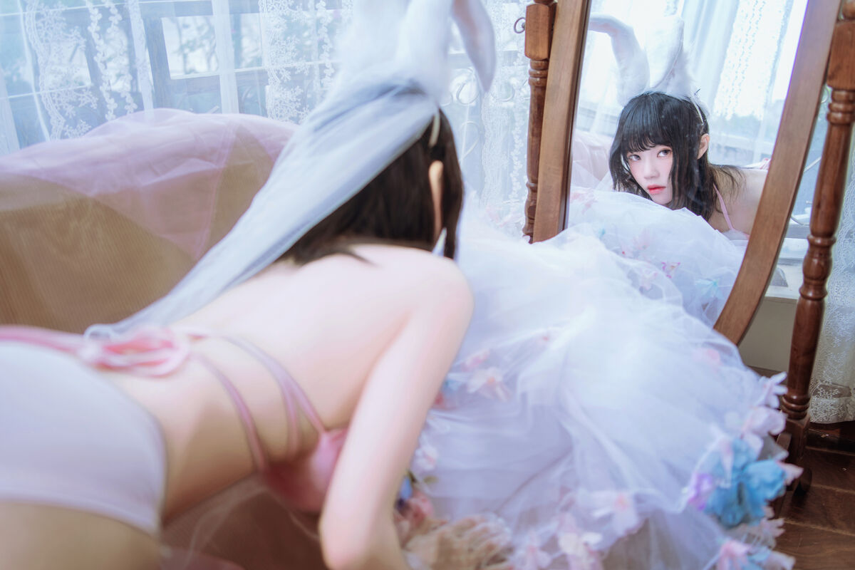 Coser@桜桃喵 – 花嫁兔