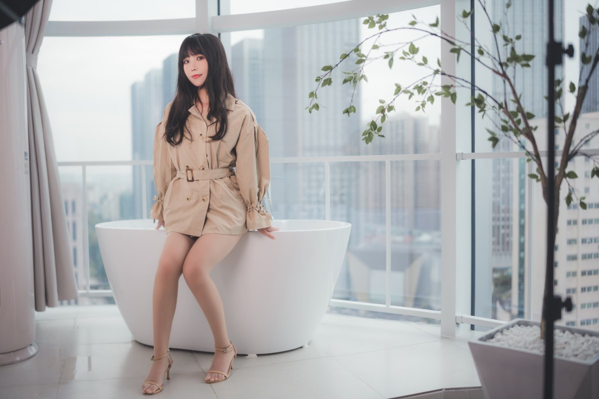 Coser@汪知子 Vol.011 风衣