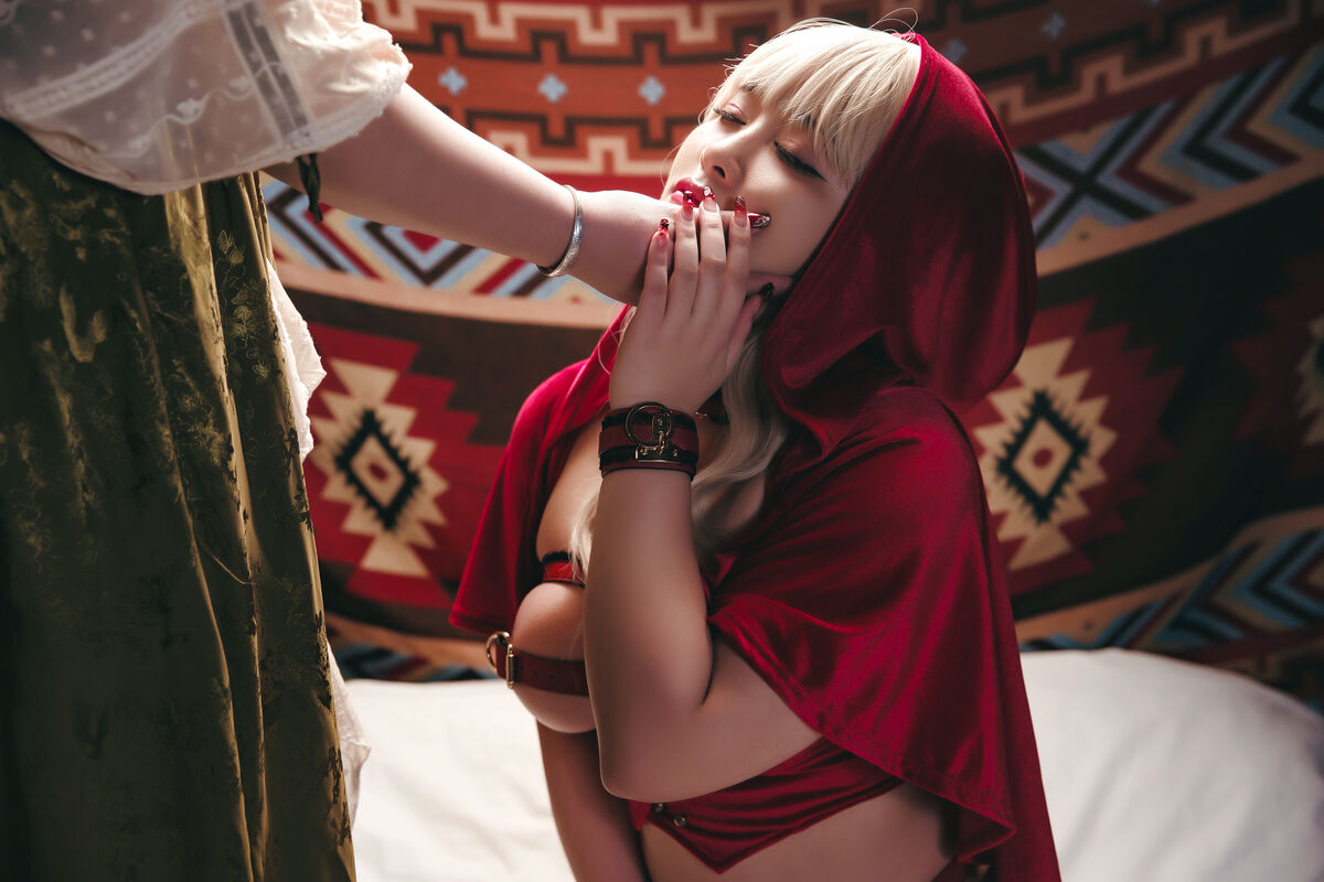 Coser@洛璃LoLiSAMA – 暗黑小红帽