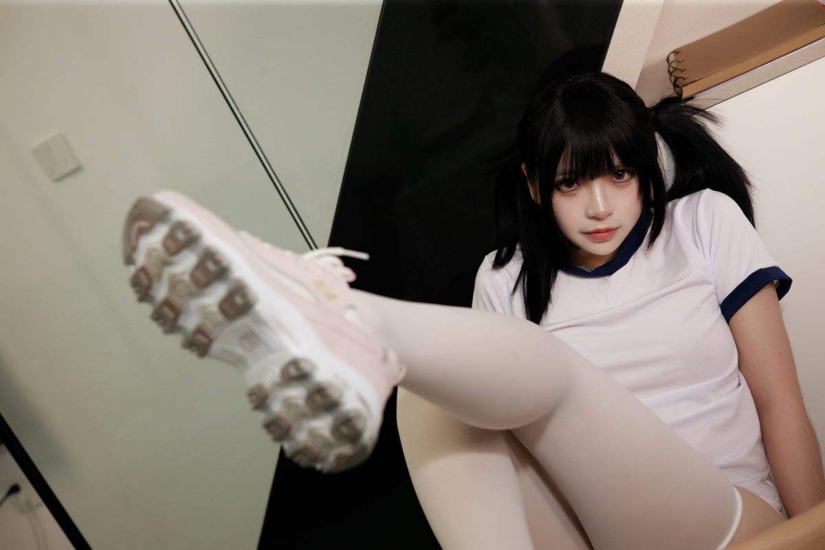 Coser@疯猫ss vol.083 白色情人节福袋 体操服