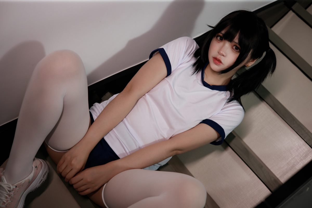 Coser@疯猫ss vol.083 白色情人节福袋 体操服