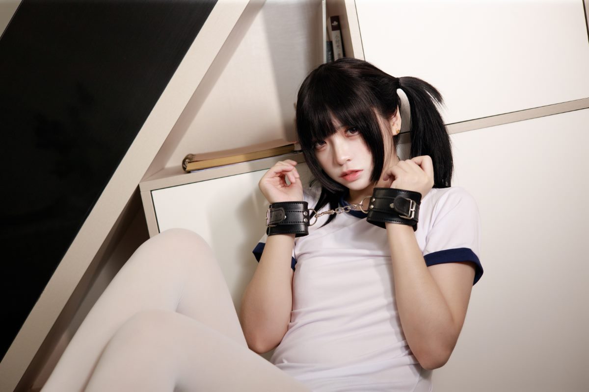 Coser@疯猫ss vol.083 白色情人节福袋 体操服