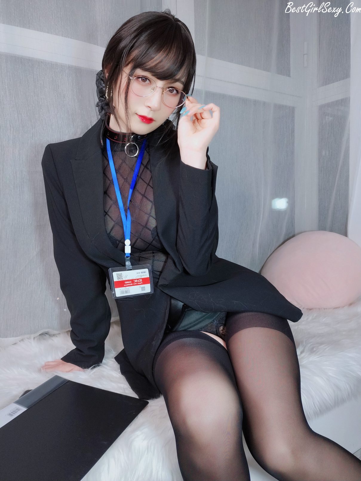 Coser@白银81 Vol.057 自撮り 黑丝情趣 A