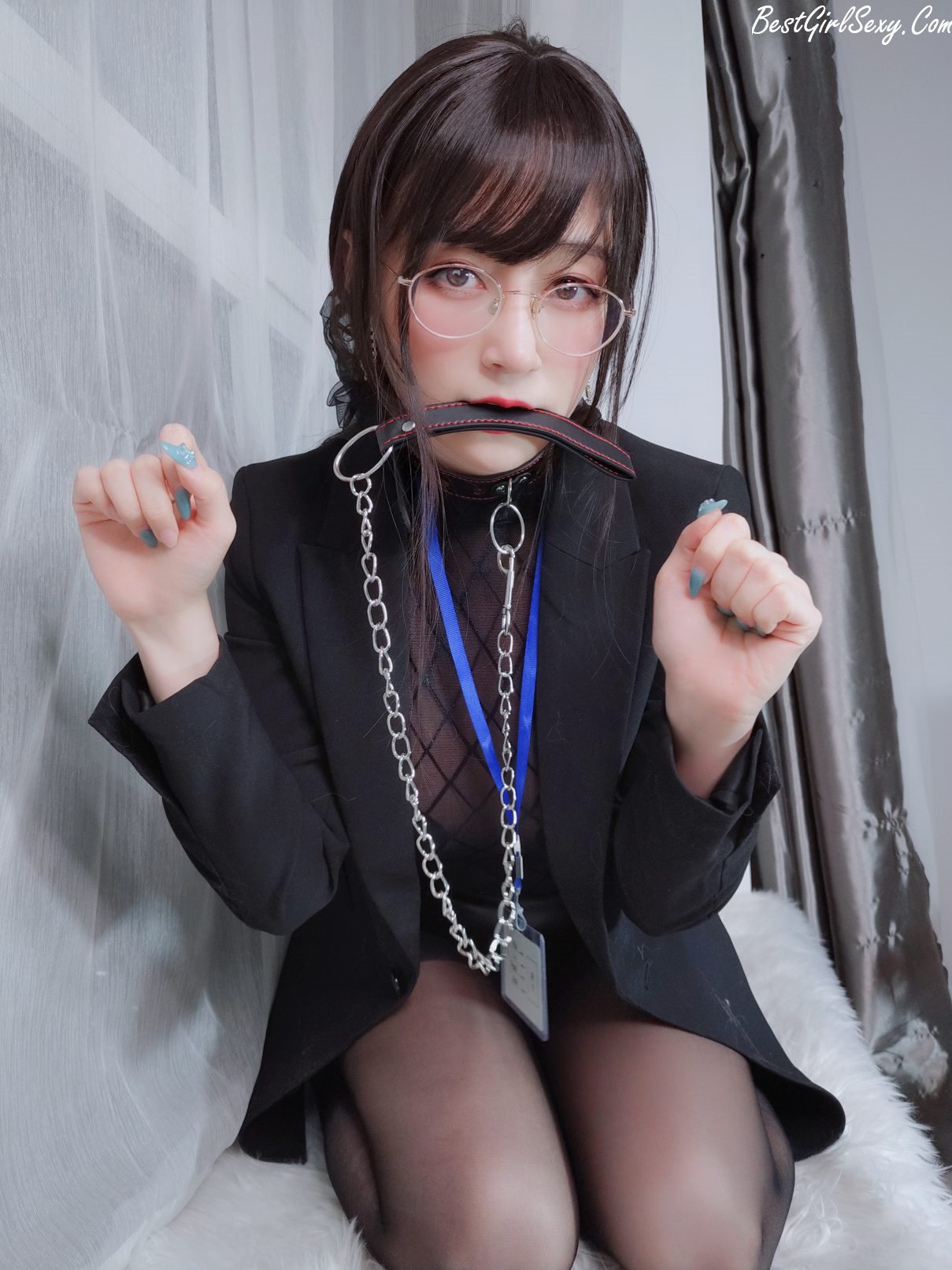 Coser@白银81 Vol.057 自撮り 黑丝情趣 A