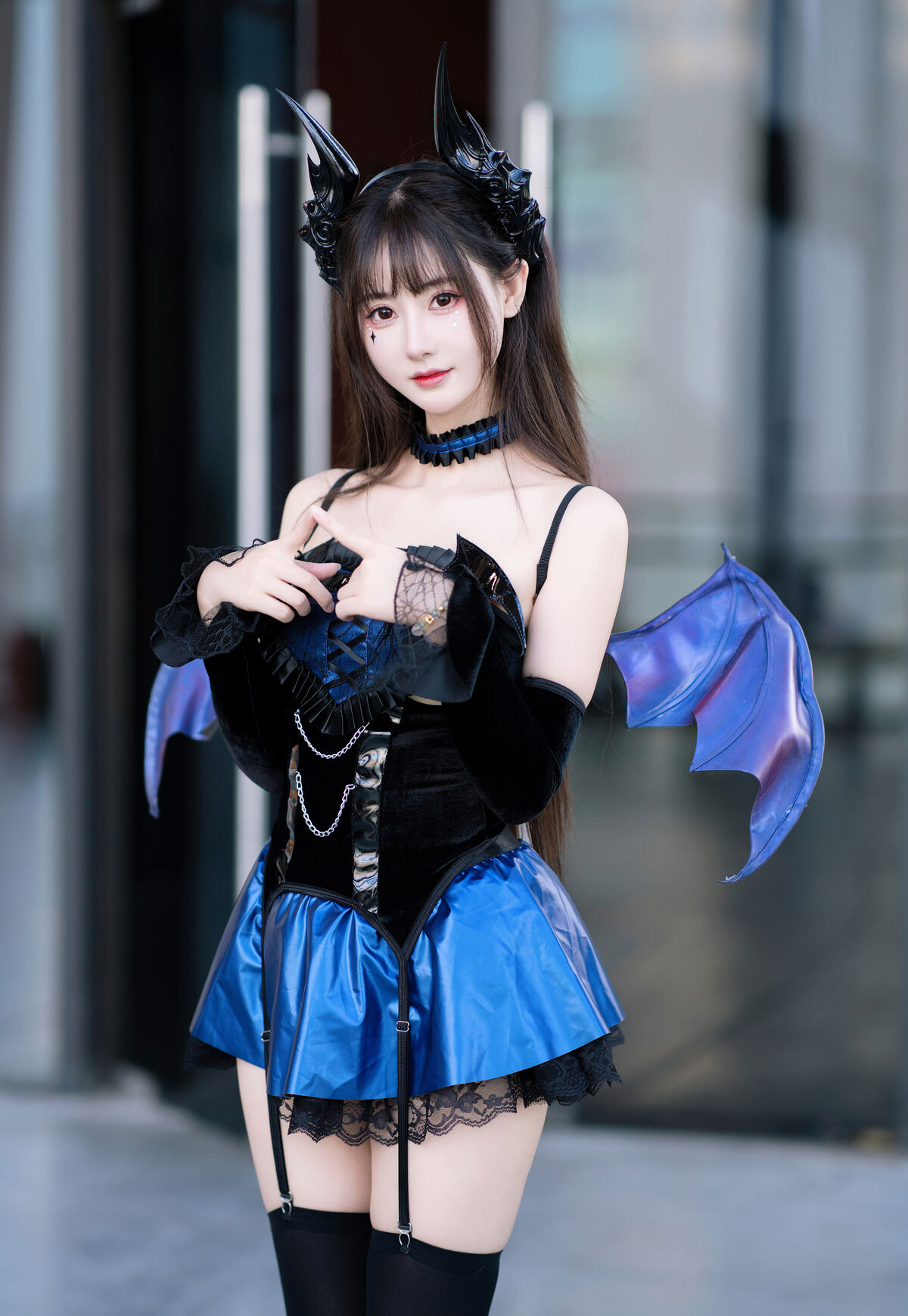 Coser@羽生三未 – 小恶魔 漫展返图