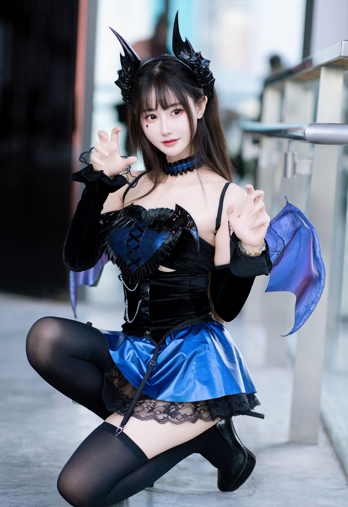 Coser@羽生三未 – 小恶魔 漫展返图