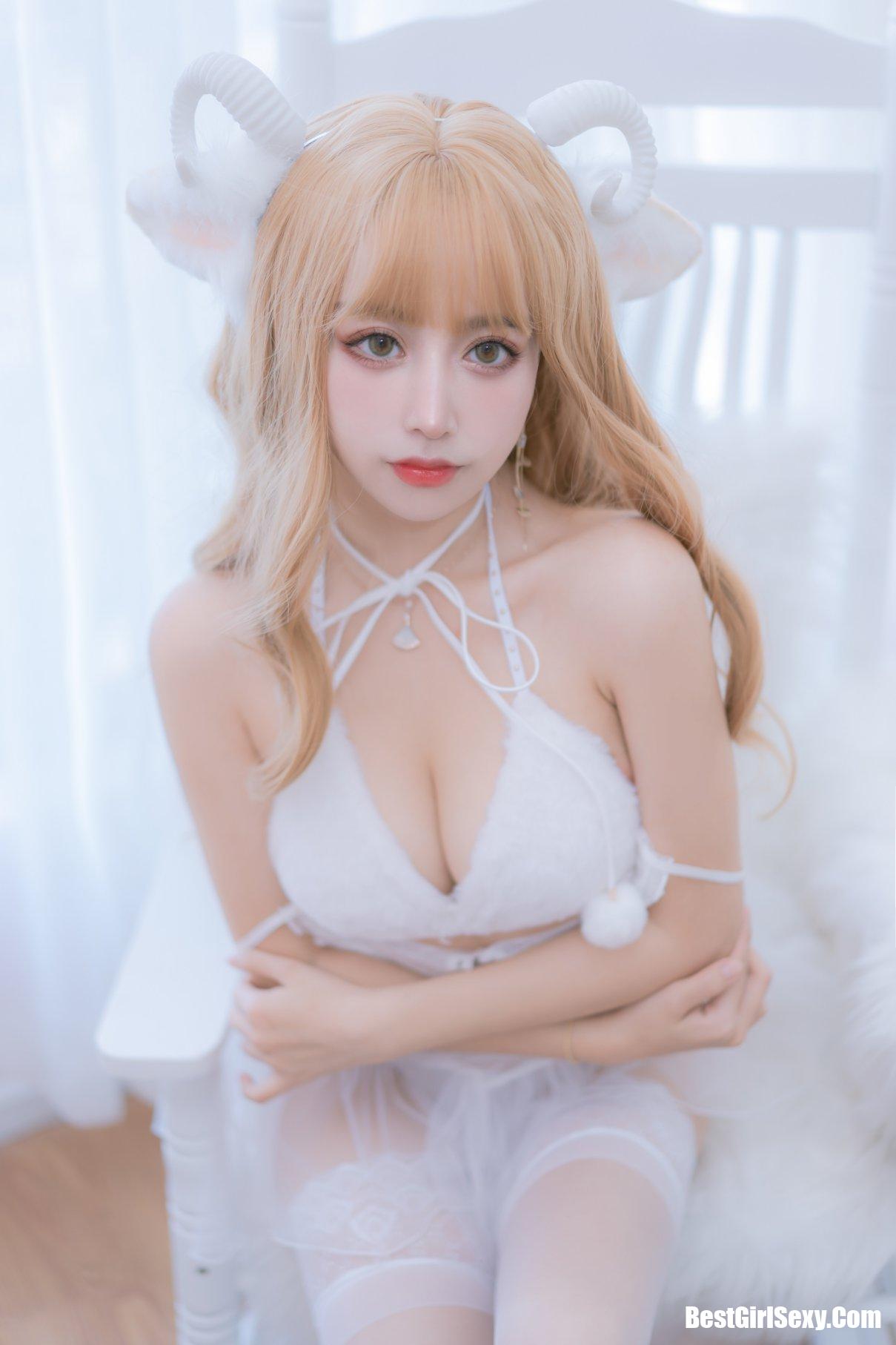 Coser@过期米线线喵 Vol.127 小羊咩【生日限定】